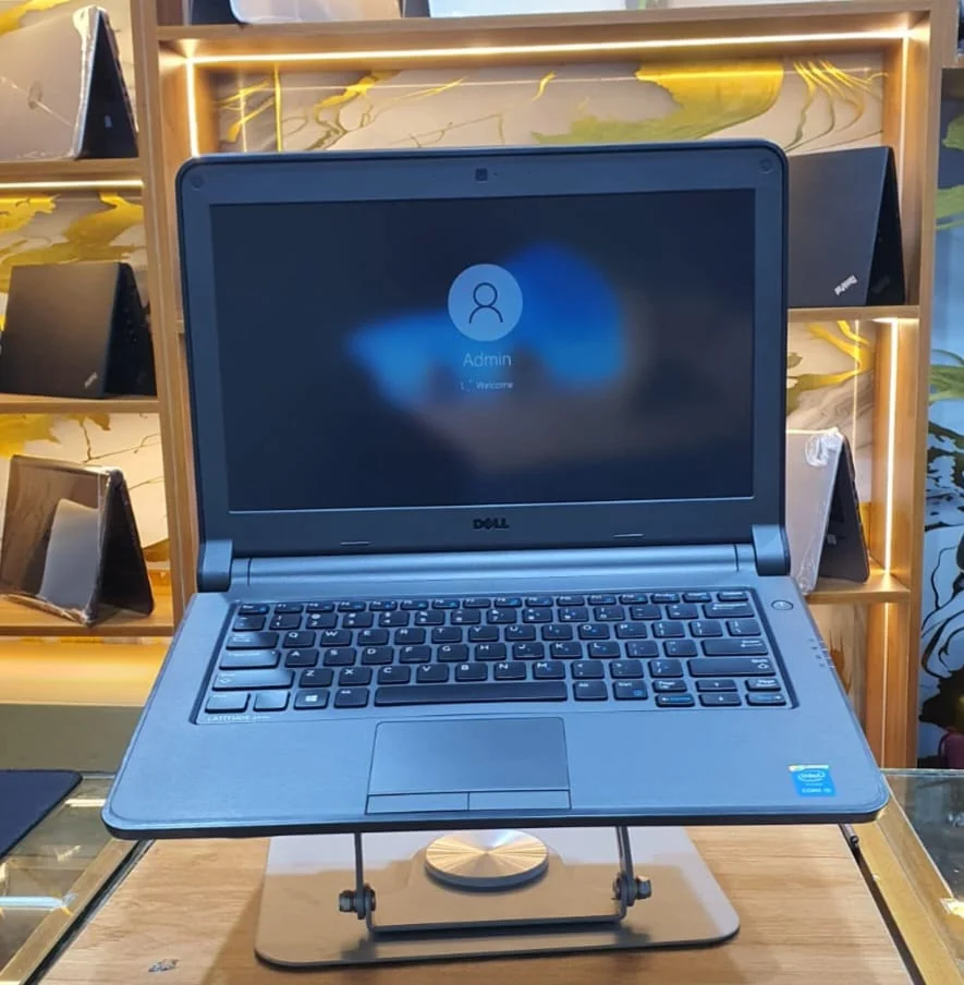 Dell Latitude 3340 | Intel Core i5 4th Generation | 8GB | 500GB HDD