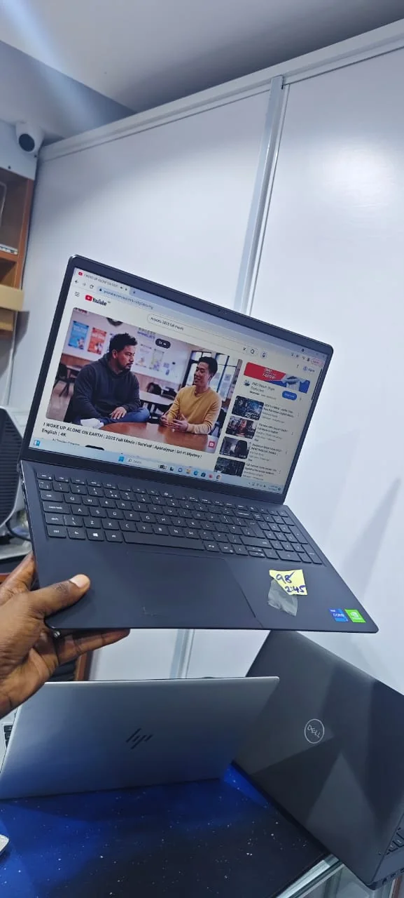Dell Vostro 15 3510 | Intel Core i7 (11th Gen) | 8GB | 256GB SSD