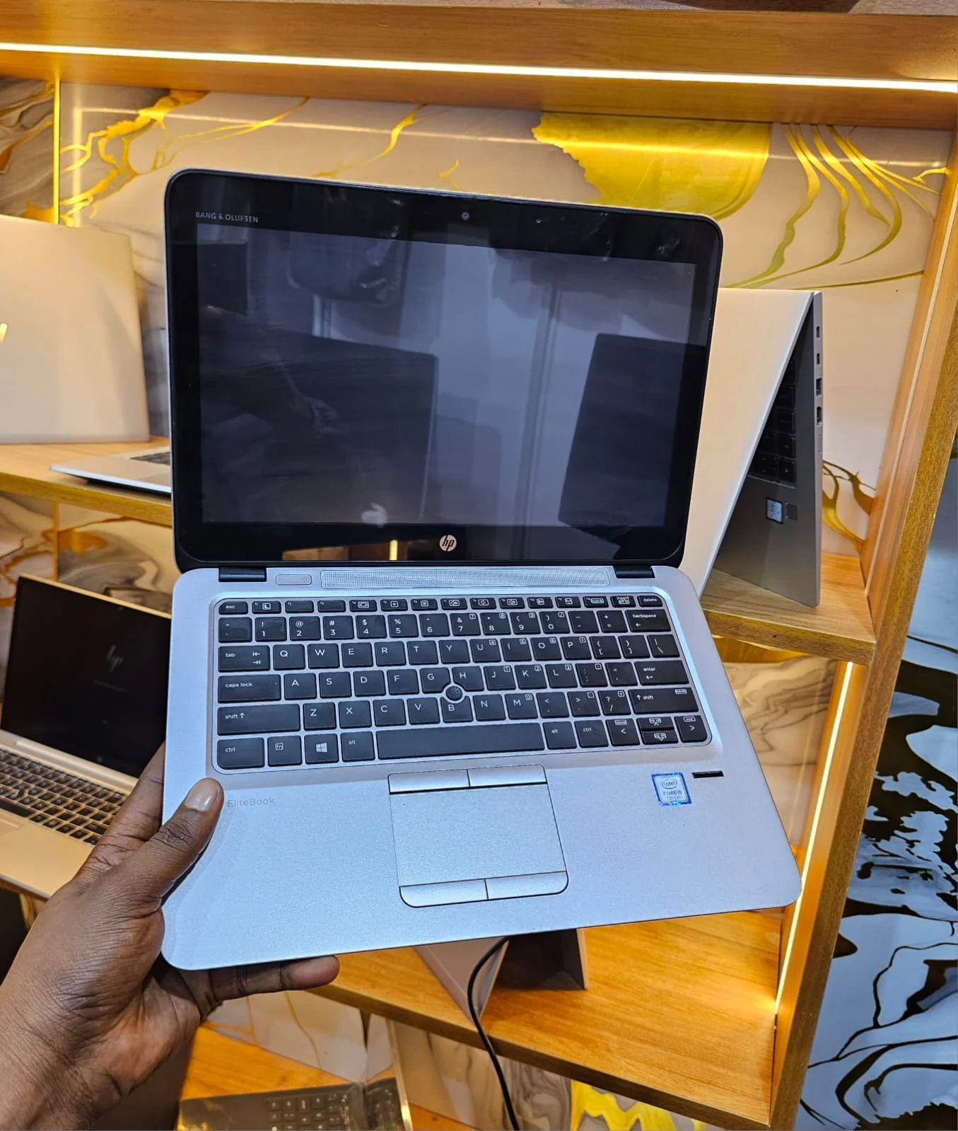 HP EliteBook 820 G4 | Intel Core i5 7th Gen | 8GB | 256GB SSD