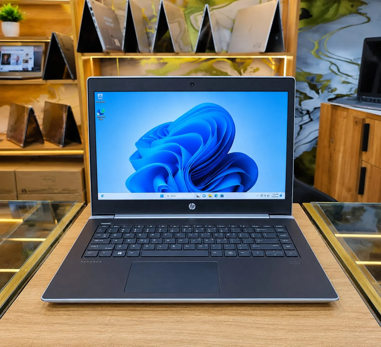 HP ProBook 440 G5 | Intel Core i5 7th Generation | 8GB | 256GB SSD