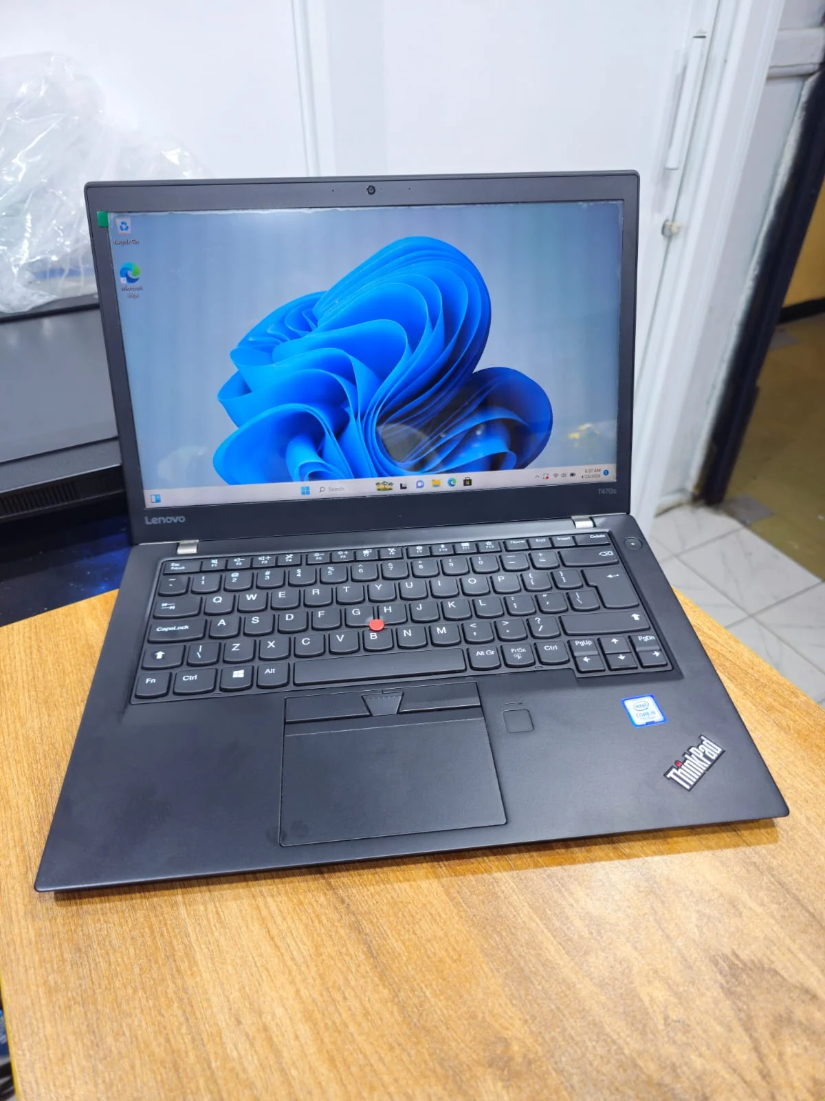 Lenovo ThinkPad T470s | Intel Core i5 (7th Gen) | 8GB | 256GB SSD