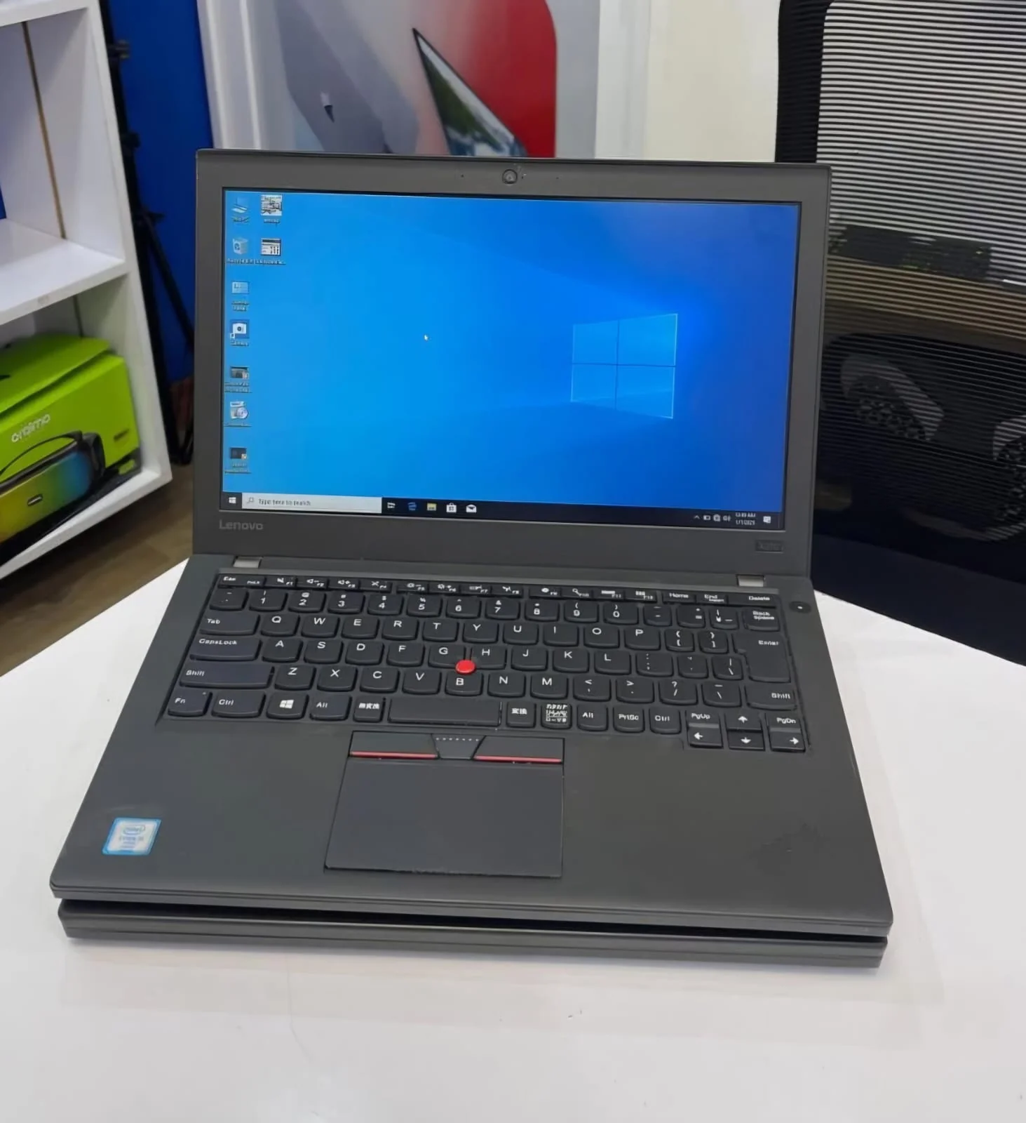 Lenovo X270 | Core i5 6th gen 2.5ghz | 8GB | 256GB SSD